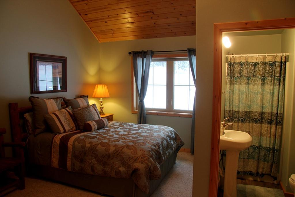 Gaynor Ranch Bed & Breakfast Polson Luaran gambar